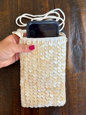 Bamboo Trading Company Capiz Seashells Cellphone Crossbody Bag